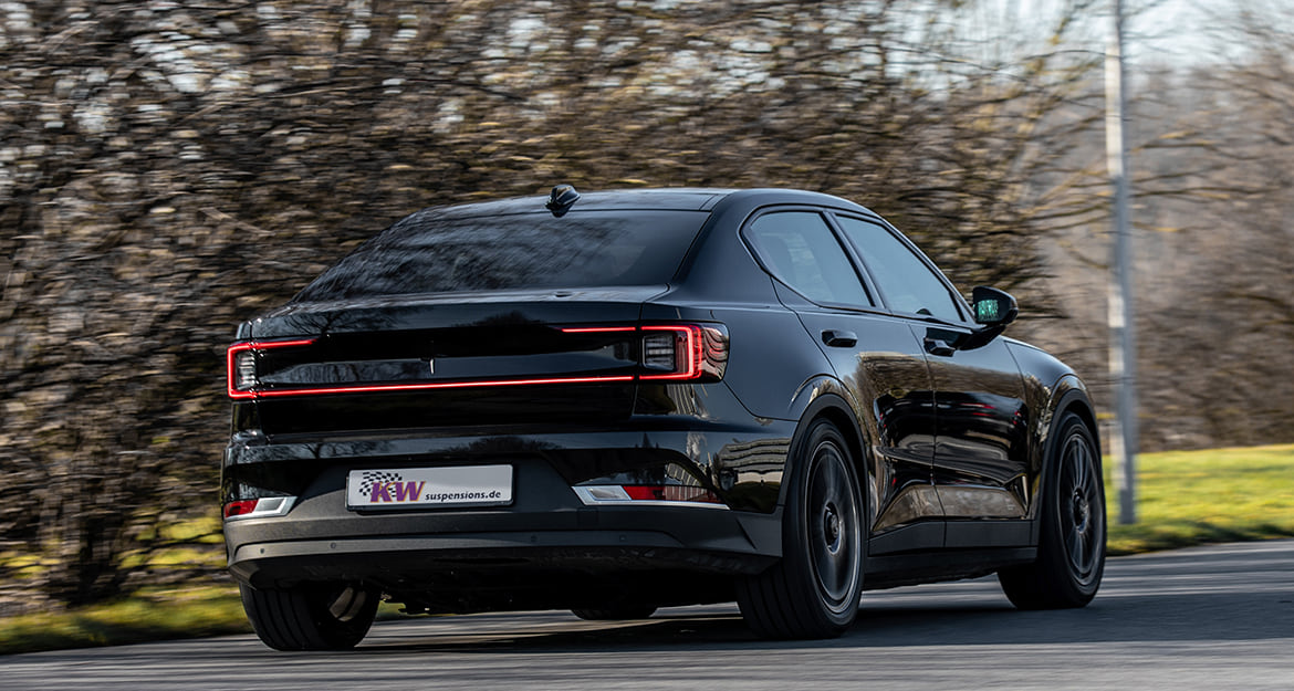 Ob sich in einem Polestar 2 durch die Nachrüstung eines KW V3 Gewindefahrwerks steigert, wurde noch nicht getestet. Beim Tesla Model 3 ist das der Fall.