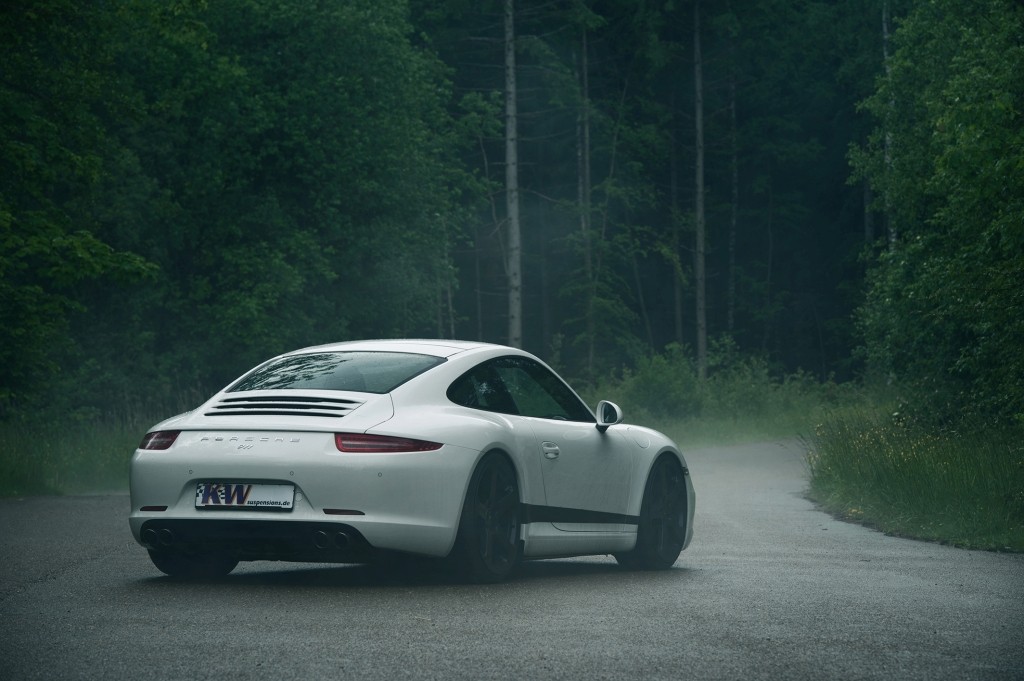 Für jeden Porsche 911 entwickelt KW das ideale Fahrwerk-Upgrade